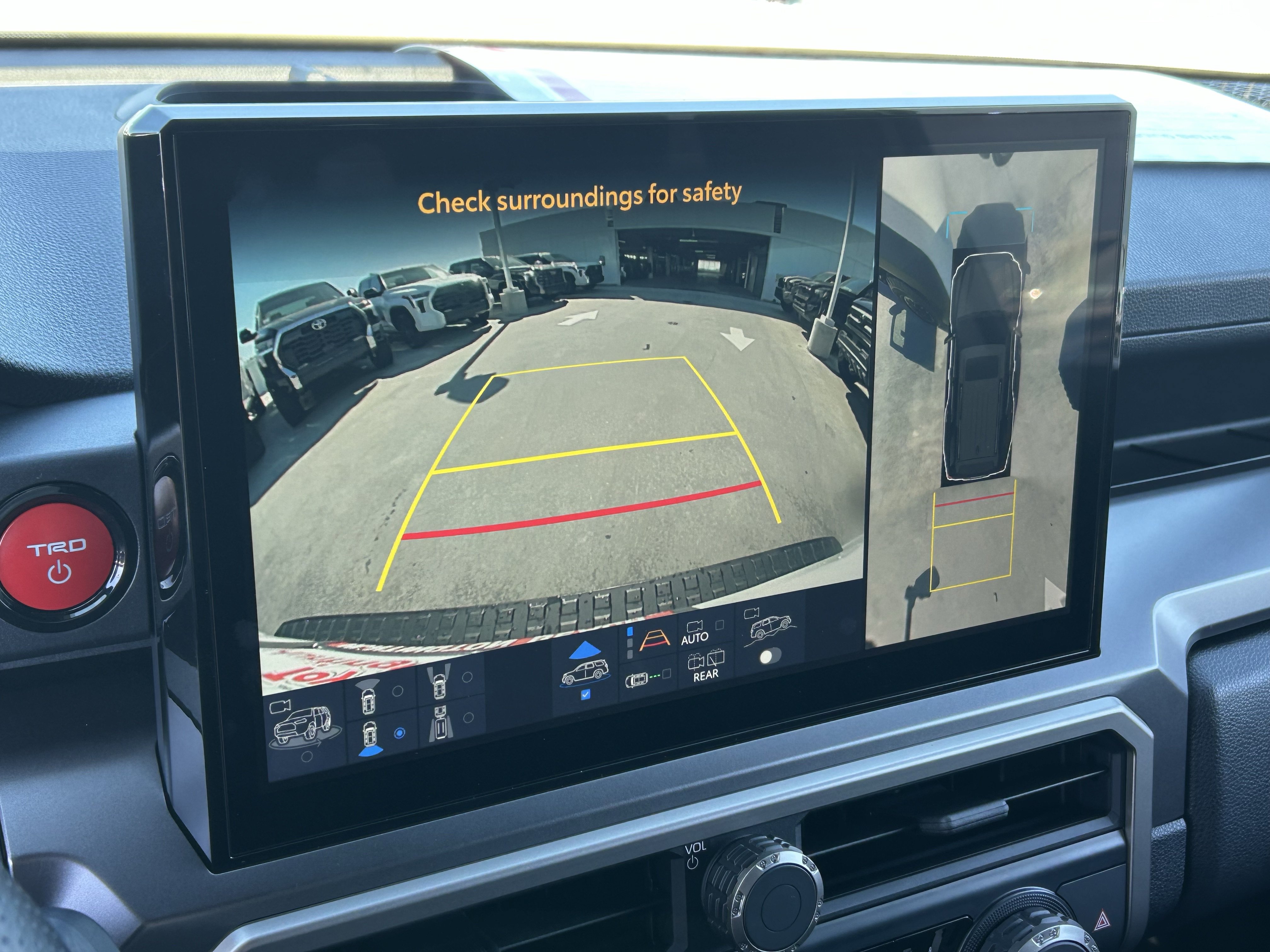 Certified 2025 Toyota 4Runner TRD Off-Road Premium AWD/4WD image 22