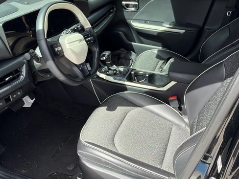 Used 2025 Kia K4 GT-Line FWD image 5