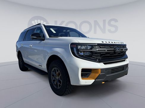 New 2025 Ford Expedition Tremor image 10