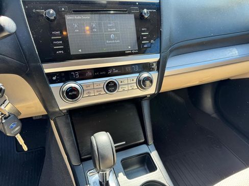 Used 2015 Subaru Outback 2.5i Premium image 34