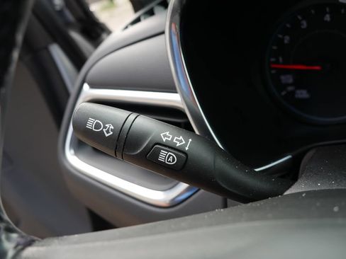 Used 2022 Chevrolet Equinox LT FWD image 19