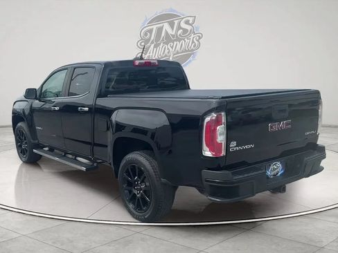 Used 2018 GMC Canyon Denali AWD/4WD image 3