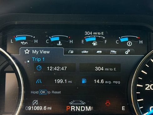 Used 2019 Ford F150 King Ranch w/ Equipment Group 601A Luxury AWD/4WD image 11