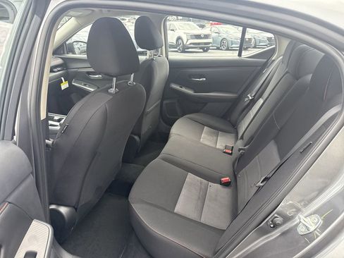 New 2025 Nissan Sentra SR FWD image 16