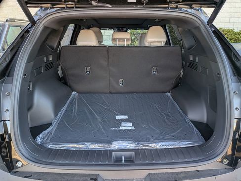 New 2026 Hyundai Tucson Limited image 24