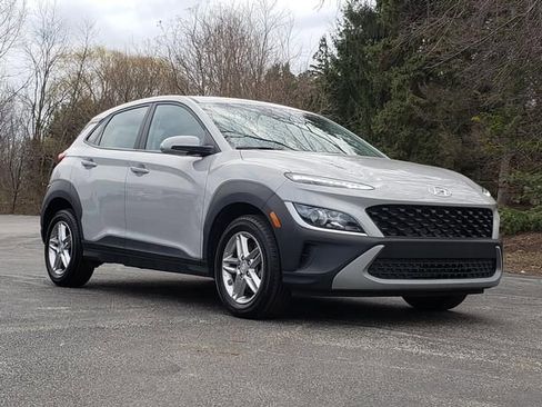 Used 2023 Hyundai Kona SE w/ Cargo Package AWD/4WD image 1