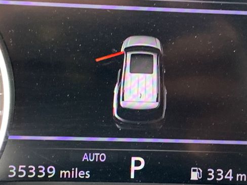 Used 2025 Nissan Pathfinder SV image 42