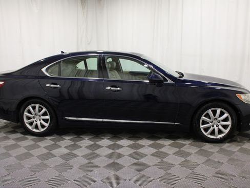 Used 2008 Lexus LS 460 RWD image 32