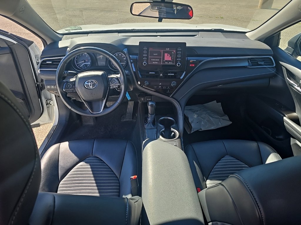 Used 2024 Toyota Camry SE FWD image 7