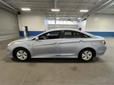 Used 2015 Hyundai Sonata Hybrid image 6