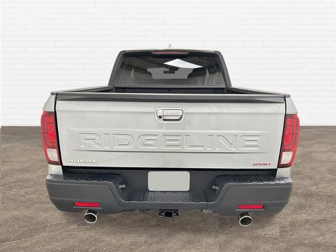 New 2026 Honda Ridgeline Sport image 5
