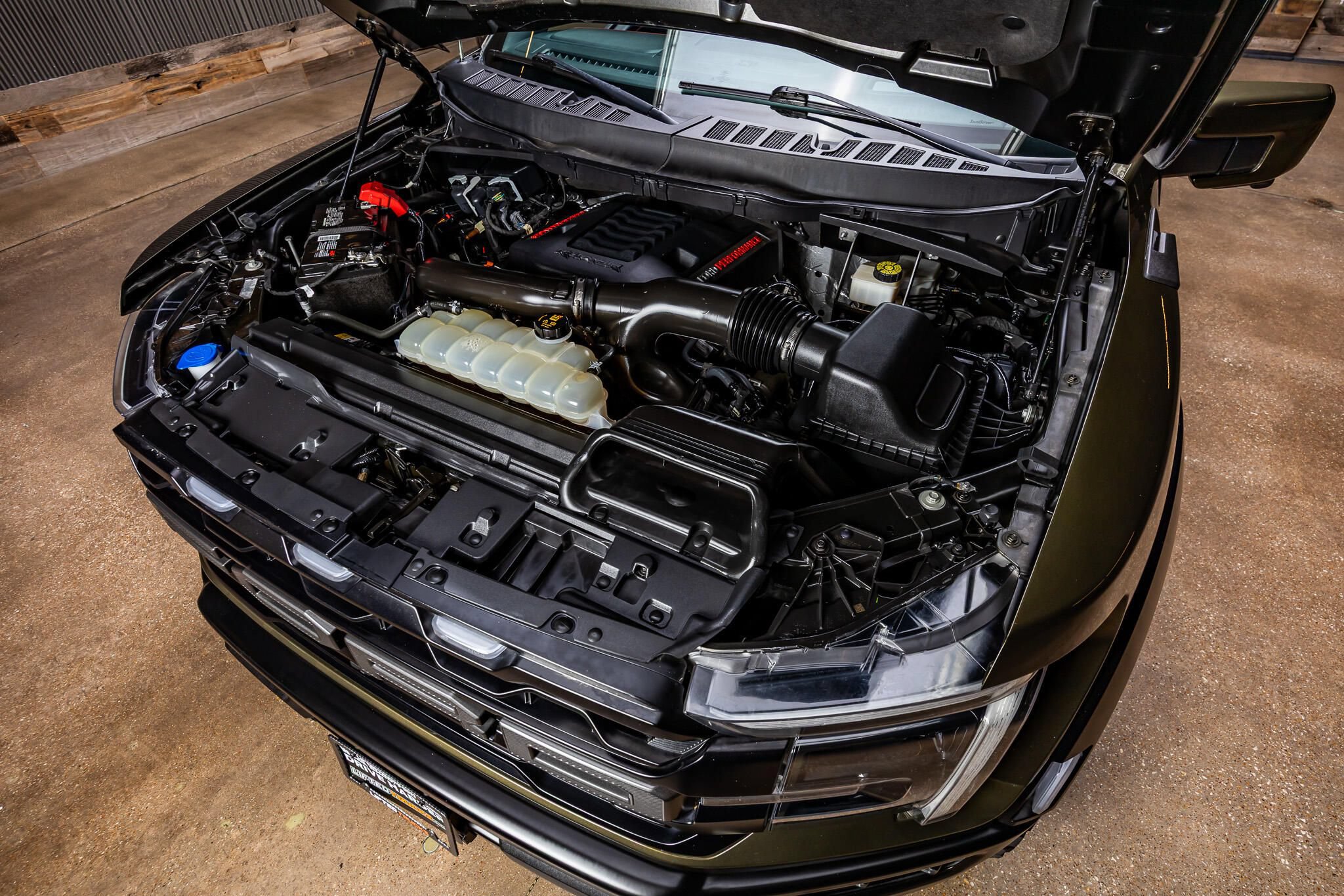 Used 2024 Ford F150 Raptor AWD/4WD image 38