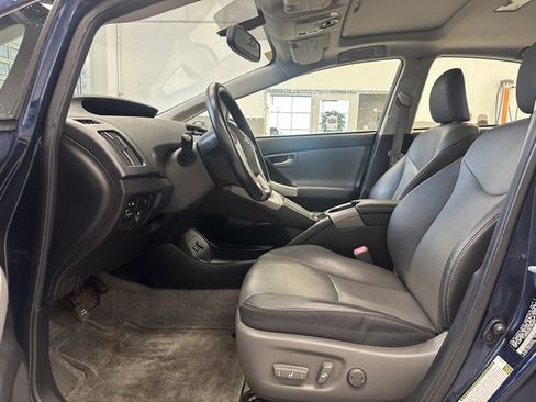 Used 2012 Toyota Prius Two image 9