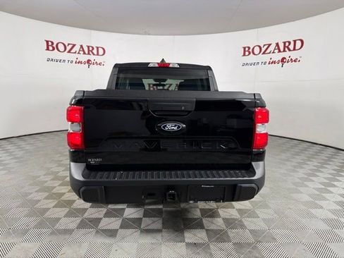 Certified 2025 Ford Maverick XLT FWD image 7