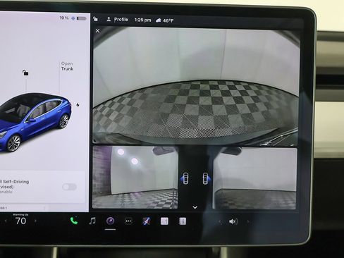 Used 2018 Tesla Model 3 Mid Range image 43