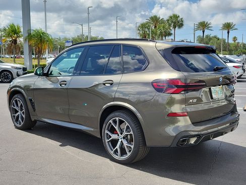 Used 2026 BMW X5 xDrive50e w/ M Sport Package AWD/4WD image 4
