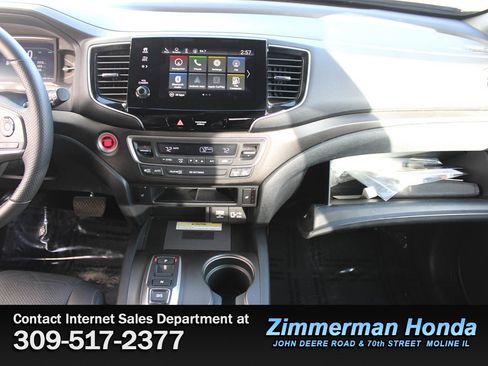 Certified 2023 Honda Passport TrailSport image 18