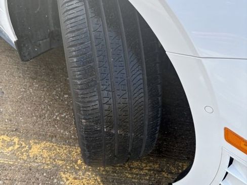 Used 2022 Hyundai Sonata Limited image 5