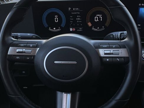 Used 2025 Hyundai Kona SEL image 12