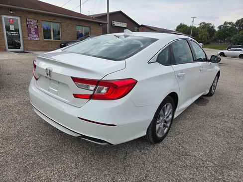 Used 2018 Honda Accord LX image 4