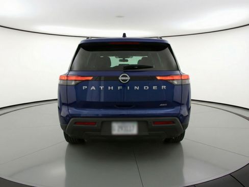 Used 2025 Nissan Pathfinder SV AWD/4WD image 7
