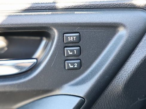 Used 2017 Subaru Forester 2.5i Touring image 14