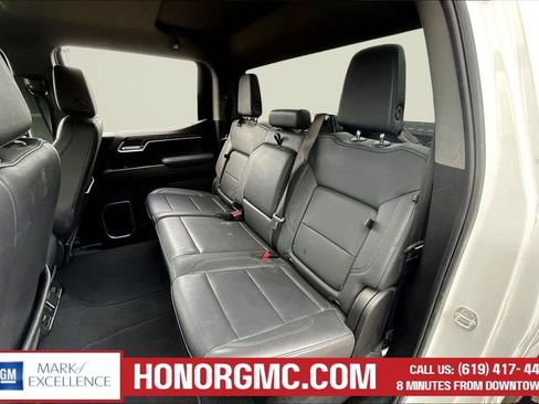 Used 2025 GMC Sierra 1500 SLT RWD image 22