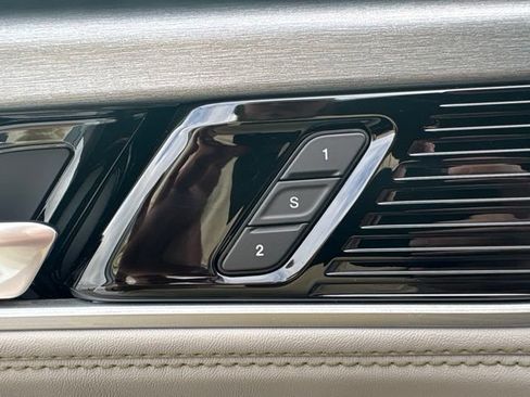 New 2026 Jeep Grand Wagoneer 2WD image 32