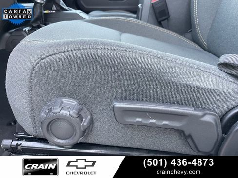 Used 2025 Jeep Gladiator Sport image 10