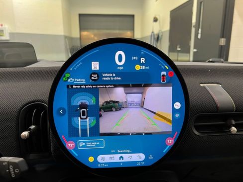 Certified 2025 MINI Cooper 2-Door Hardtop image 17