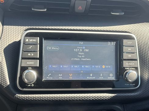 Used 2024 Nissan Kicks S image 11