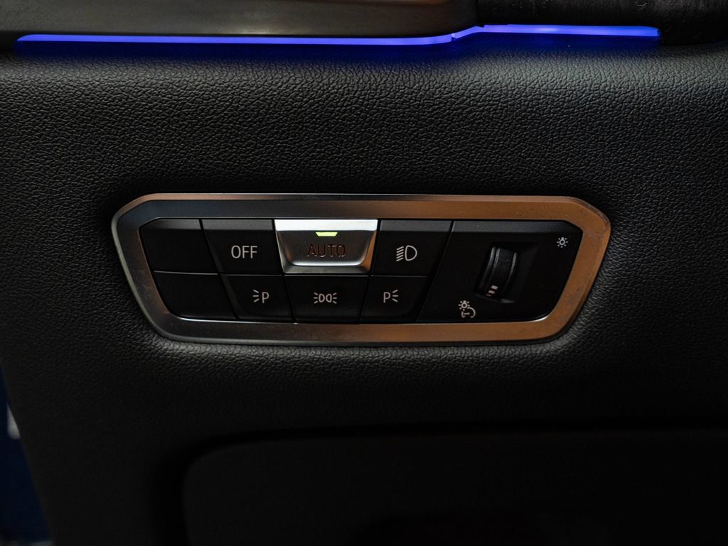 Used 2022 BMW X5 M50i AWD/4WD image 45