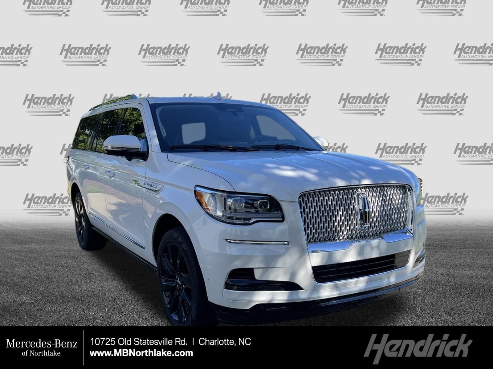 Used 2024 Lincoln Navigator L Reserve AWD/4WD image 1