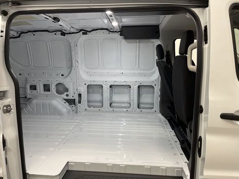 New 2026 Ford Transit 250 Low Roof RWD image 7