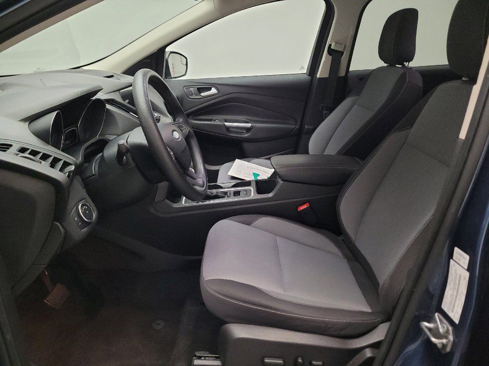 Used 2018 Ford Escape SE w/ SE Sync 3 Package AWD/4WD image 17