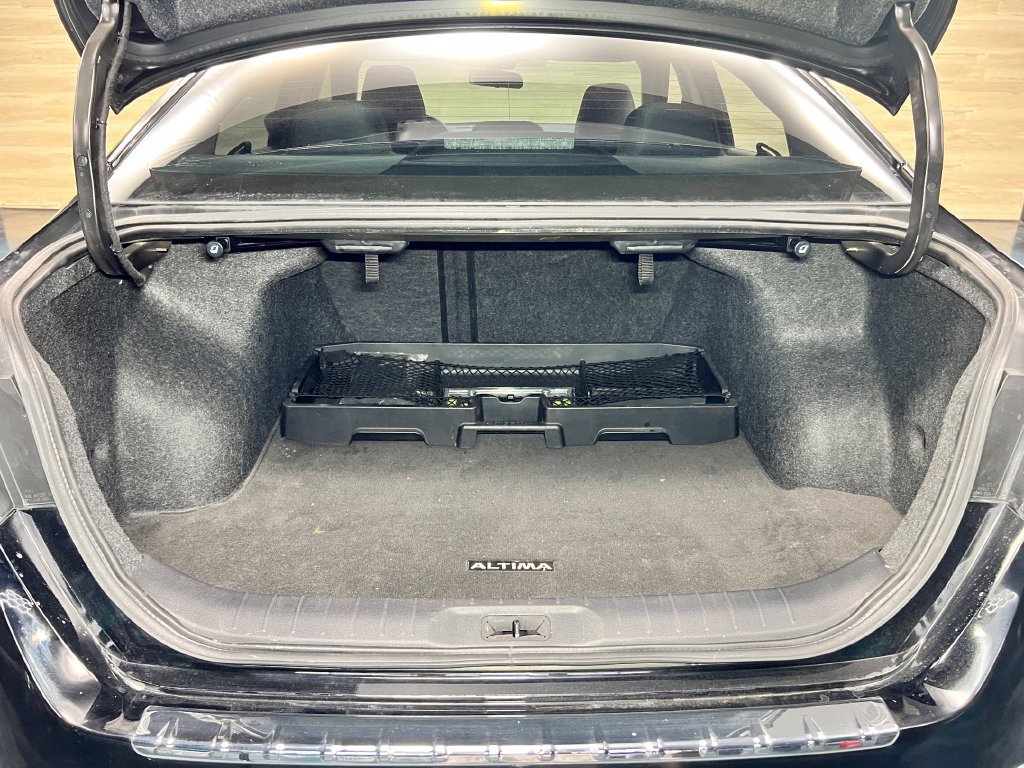 Used 2022 Nissan Altima 2.5 SR FWD image 20