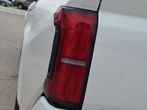New 2026 Toyota Tacoma SR5 AWD/4WD image 12