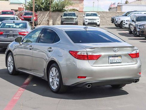 Used 2015 Lexus ES 350 image 2