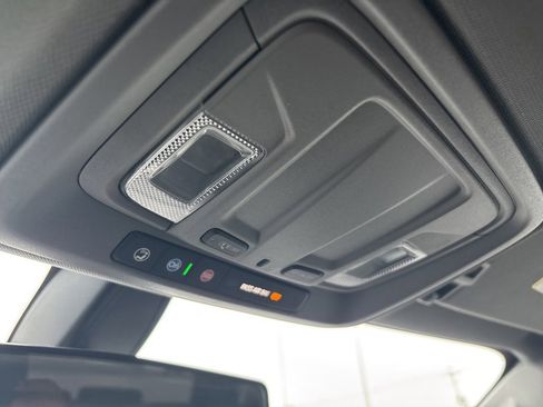 Used 2021 Chevrolet Silverado 1500 Custom image 36