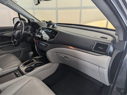 Used 2020 Honda Pilot EX-L image 18