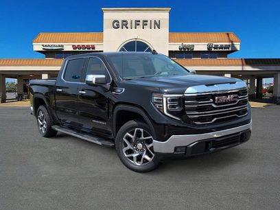 Used 2023 GMC Sierra 1500 SLT w/ SLT Premium Package