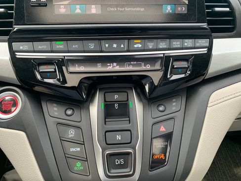 Used 2025 Honda Odyssey EX-L image 46