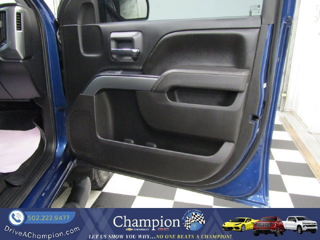 Used 2017 Chevrolet Silverado 1500 LT w/ All Star Edition AWD/4WD image 39