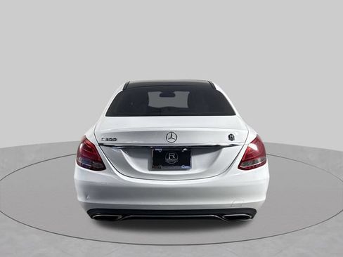 Used 2018 Mercedes-Benz C 300 Sedan image 31