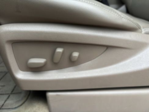 Used 2015 Chevrolet Tahoe LTZ image 26