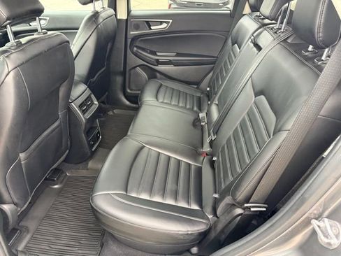 Certified 2024 Ford Edge SEL w/ Convenience Package image 13