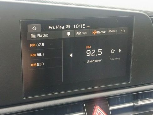 New 2026 Kia Niro LX FWD image 16
