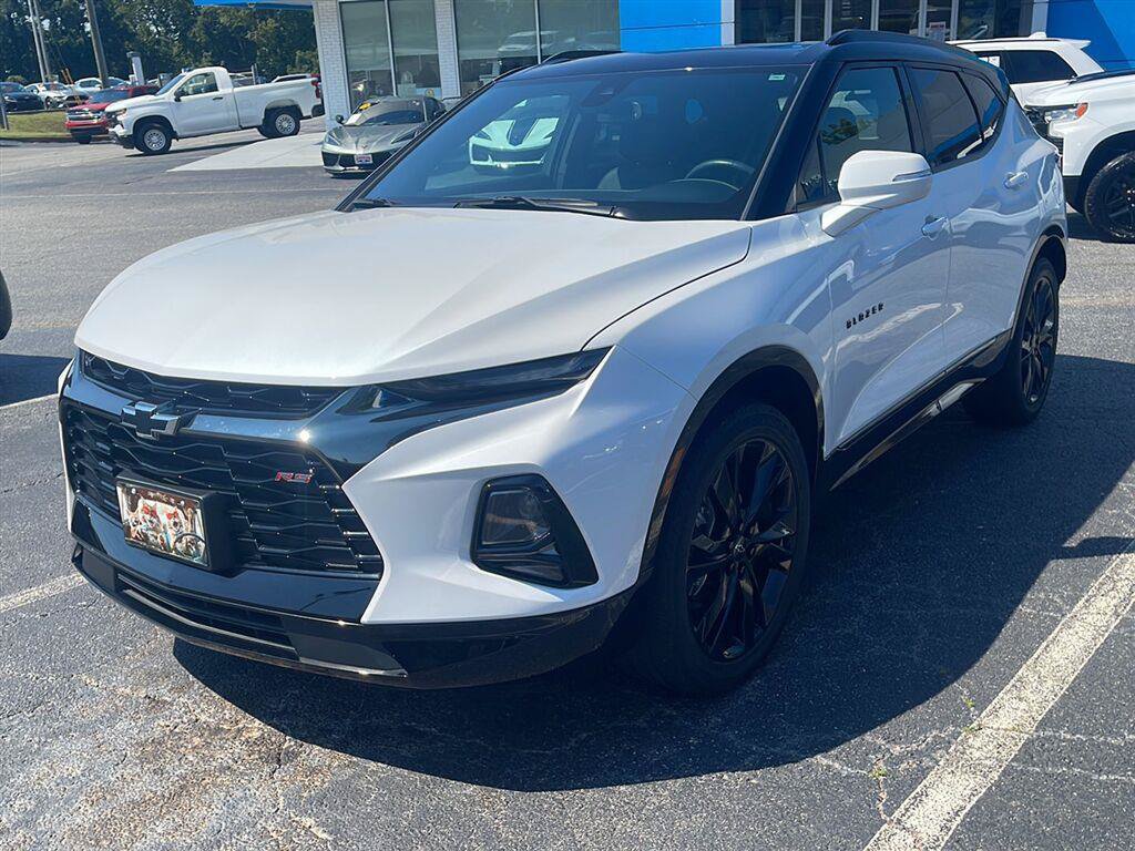 Used 2022 Chevrolet Blazer RS w/ Enhanced Convenience Package FWD image 2