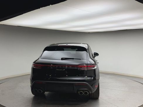 Used 2023 Porsche Macan S AWD/4WD image 3