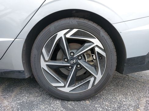 Used 2024 Hyundai Sonata SEL w/ Convenience Package FWD image 7